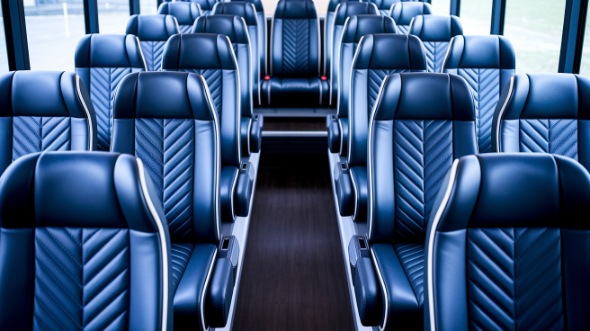 albuquerque 30 passenger minibus rental